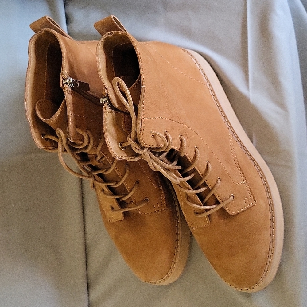 Dolce Vita Tan Wedge Boots NWOT WO's 9.5